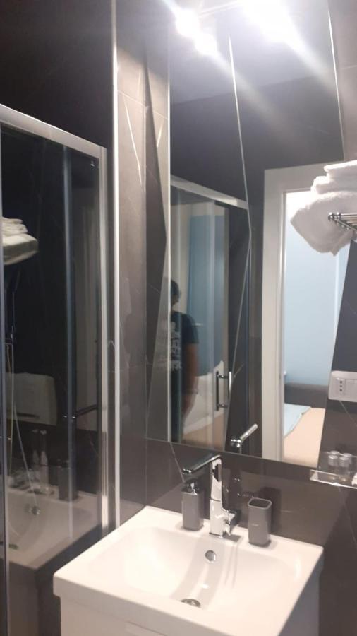 Pescara Centro Luxury Suite II Deluxe Rooms מראה חיצוני תמונה