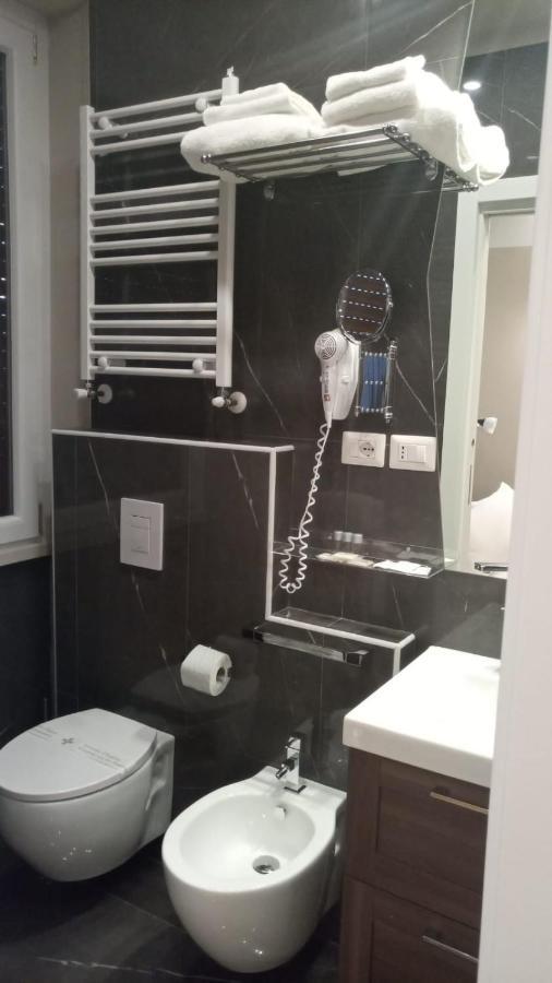 Pescara Centro Luxury Suite II Deluxe Rooms מראה חיצוני תמונה