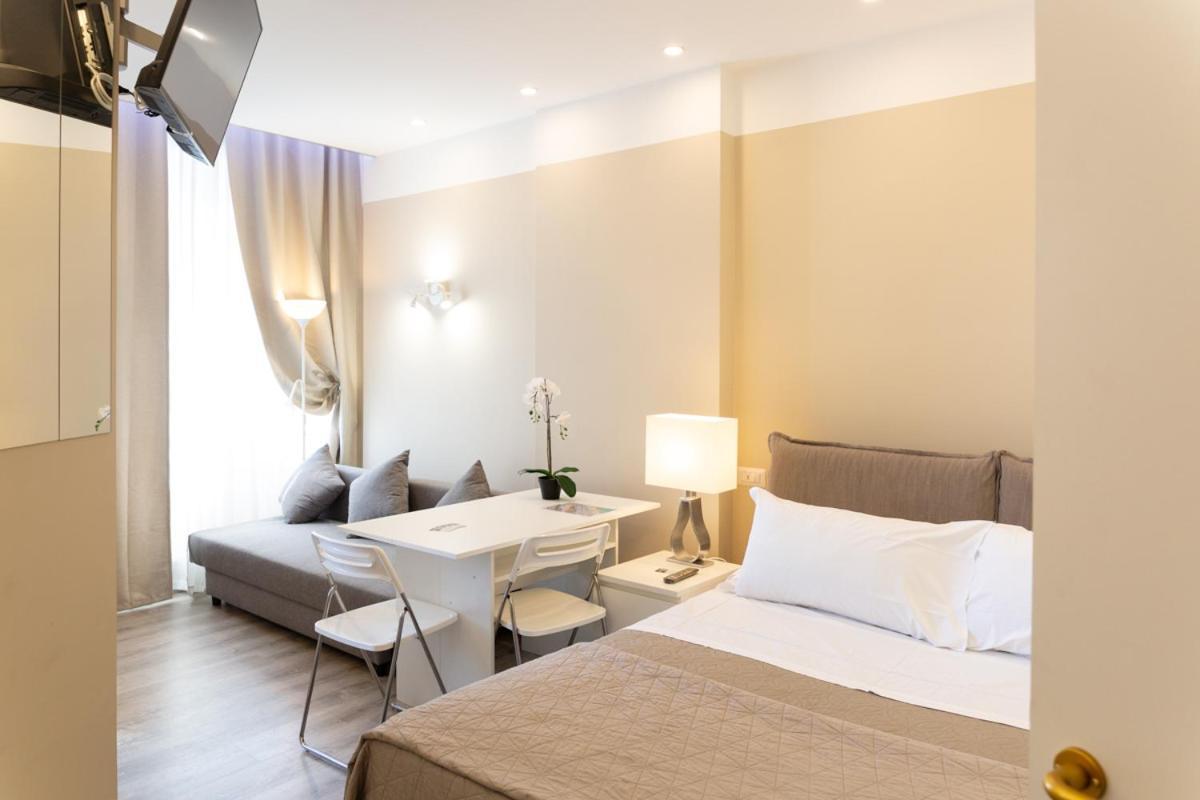 Pescara Centro Luxury Suite II Deluxe Rooms מראה חיצוני תמונה