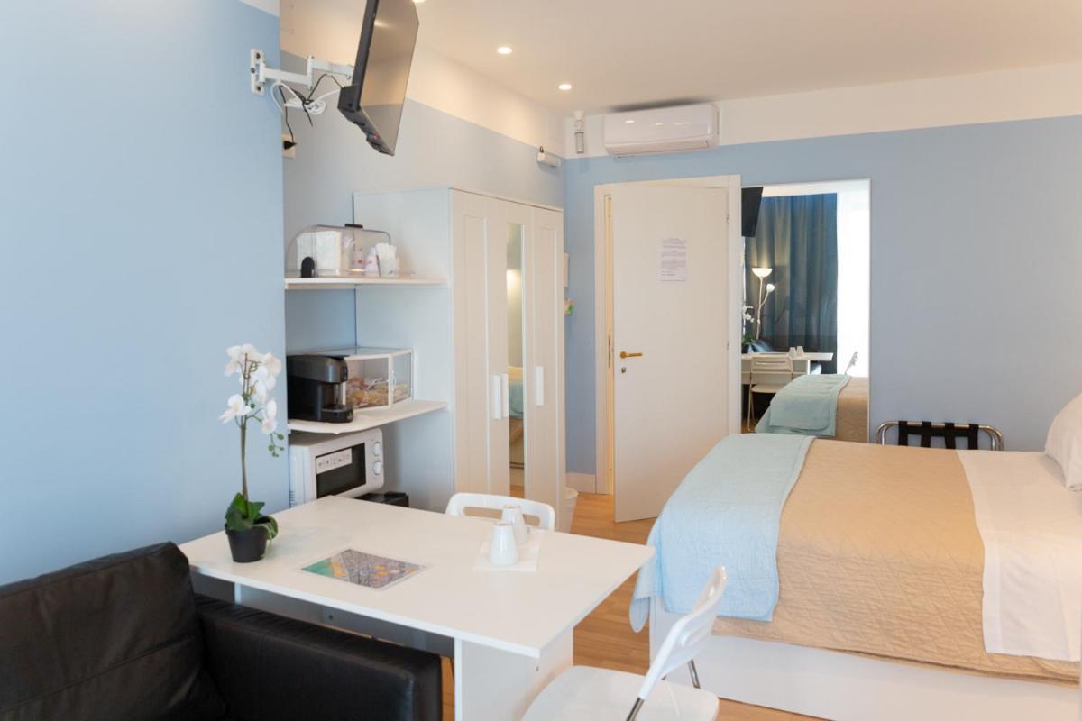 Pescara Centro Luxury Suite II Deluxe Rooms מראה חיצוני תמונה